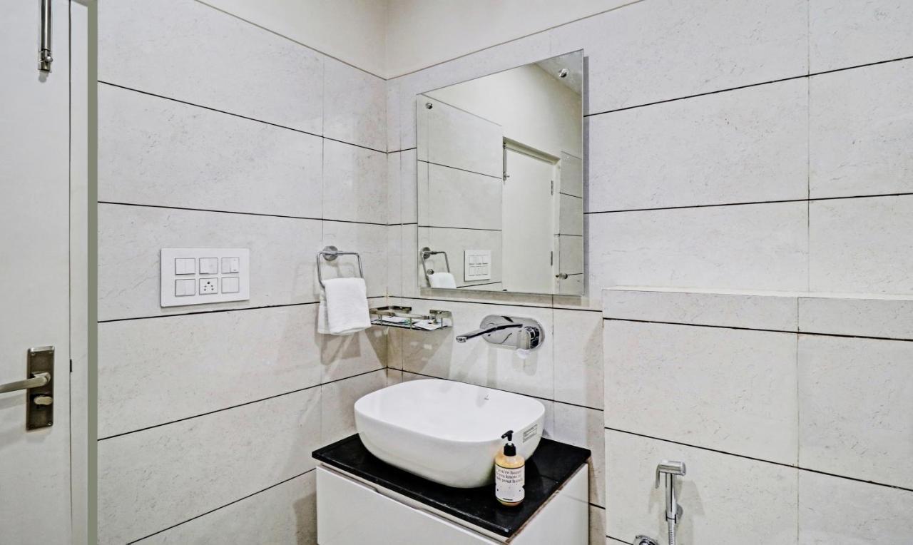 מלון Mohali Treebo Kamron Regency Sector 80 מראה חיצוני תמונה